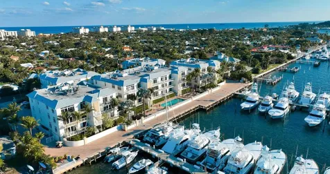 184 Lake Drive Palm Beach Shores FL 33404