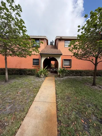 50 SE 12th Street Boca Raton FL 33432