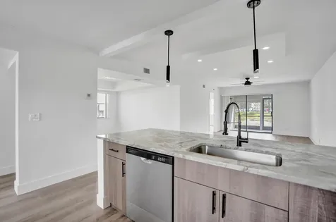 7674 Tahiti Lane Lake Worth FL 33467