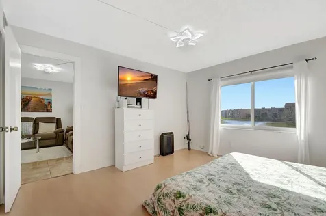 9261 Sunrise Lakes Boulevard Sunrise FL 33322