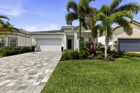 10332 Northbrook Circle Palm Beach Gardens FL 33412