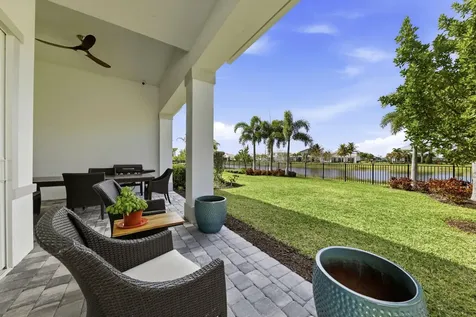 10332 Northbrook Circle Palm Beach Gardens FL 33412