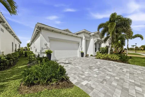 10332 Northbrook Circle Palm Beach Gardens FL 33412