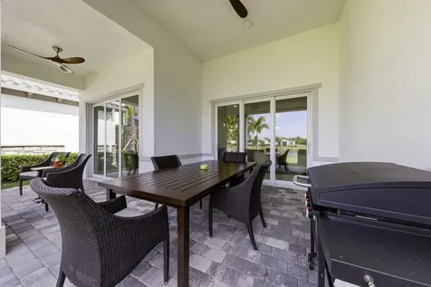 10332 Northbrook Circle Palm Beach Gardens FL 33412