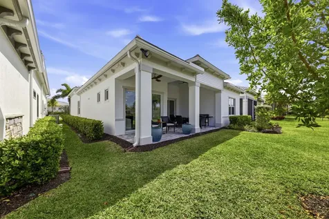 10332 Northbrook Circle Palm Beach Gardens FL 33412