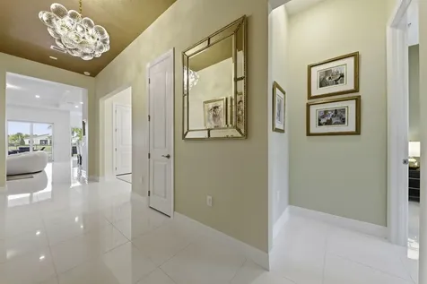 10332 Northbrook Circle Palm Beach Gardens FL 33412