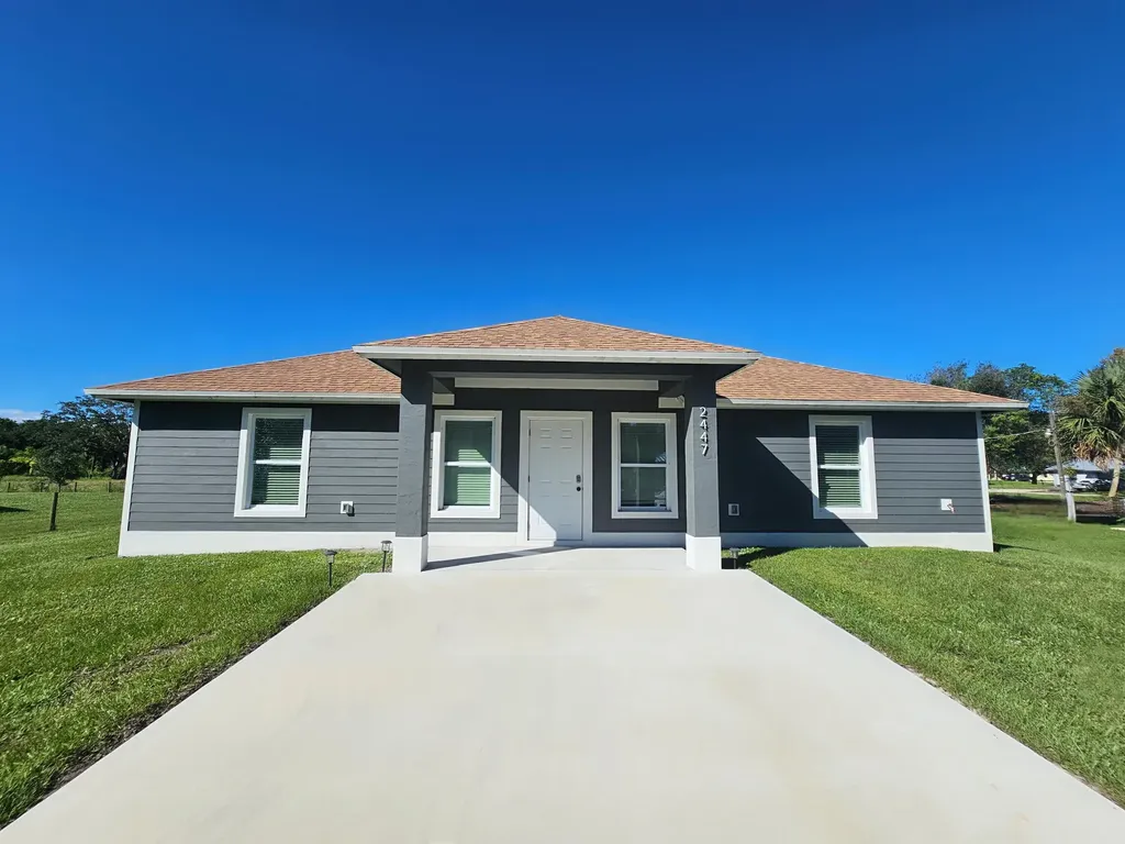 2447 NW 5th Street Okeechobee FL 34972