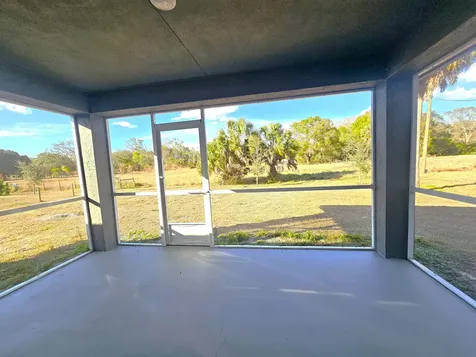 2447 NW 5th Street Okeechobee FL 34972