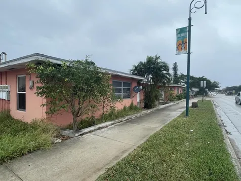 531 S C Street Lake Worth Beach FL 33460