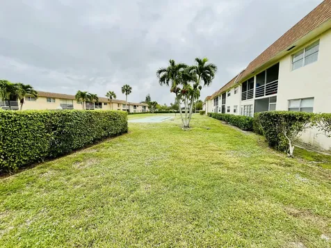 9911 Sandalfoot Boulevard Boca Raton FL 33428