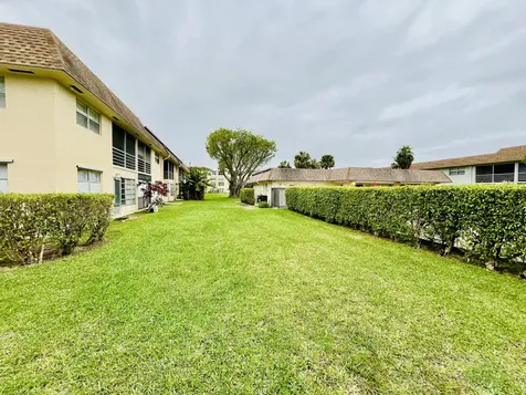9911 Sandalfoot Boulevard Boca Raton FL 33428