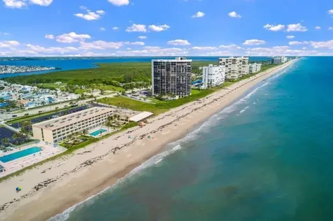 9800 S Ocean 107 Drive Jensen Beach FL 34957