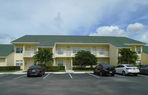 4300 Gator Trace Drive Fort Pierce FL 34982