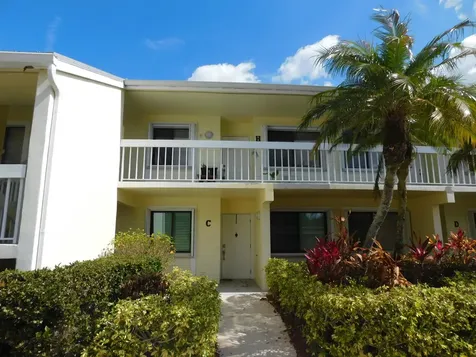 4300 Gator Trace Drive Fort Pierce FL 34982