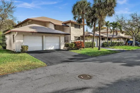 1779 NE 40th Place Pompano Beach FL 33064