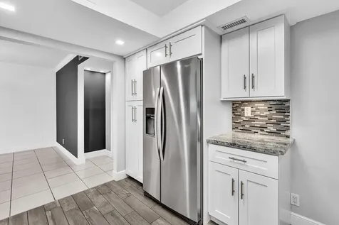 1779 NE 40th Place Pompano Beach FL 33064