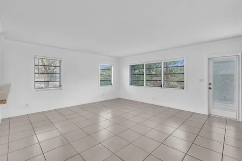 1779 NE 40th Place Pompano Beach FL 33064