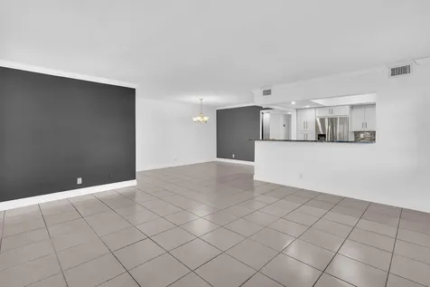 1779 NE 40th Place Pompano Beach FL 33064