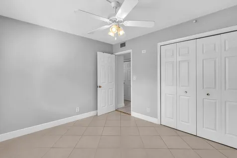 1779 NE 40th Place Pompano Beach FL 33064