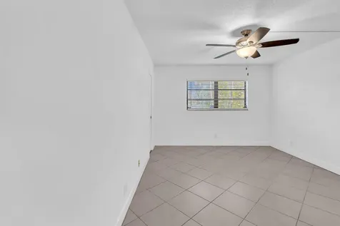 1779 NE 40th Place Pompano Beach FL 33064