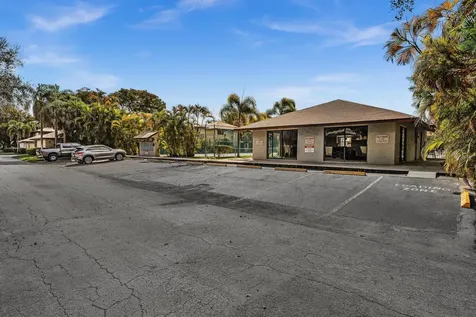 1779 NE 40th Place Pompano Beach FL 33064