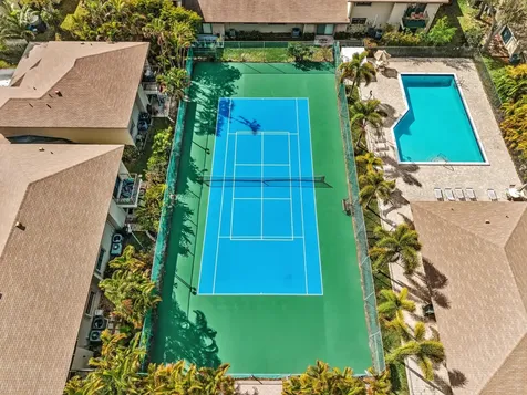 1779 NE 40th Place Pompano Beach FL 33064