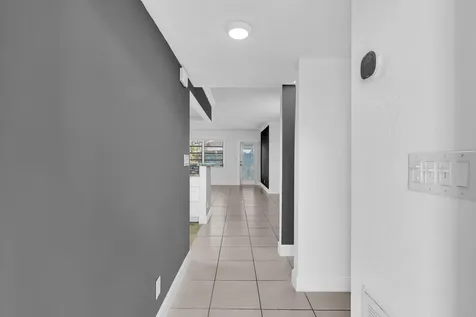 1779 NE 40th Place Pompano Beach FL 33064
