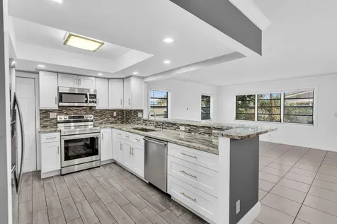 1779 NE 40th Place Pompano Beach FL 33064