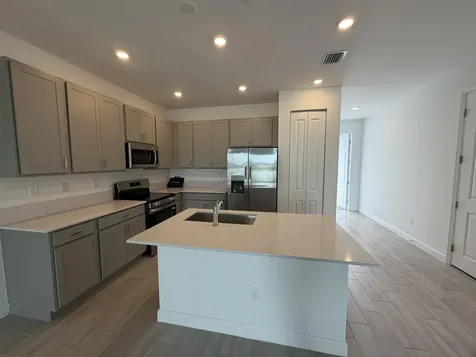 3772 Harborside Avenue Fort Pierce FL 34946