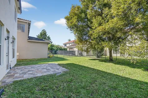 1053 Center Stone Lane Riviera Beach FL 33404