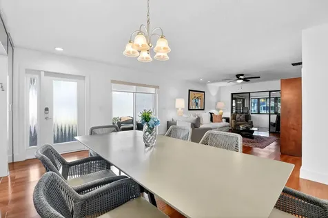 5198 Mirror Lakes Boulevard Boynton Beach FL 33472