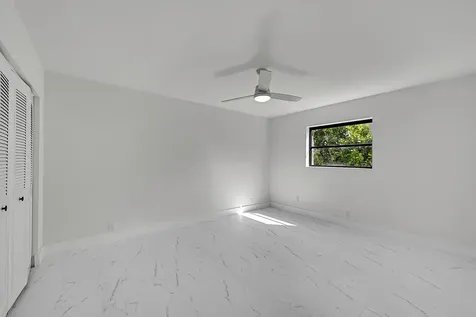 9000 Nw 21st Street Coral Springs FL 33071
