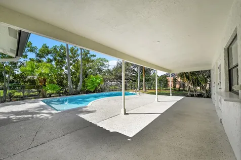 9000 Nw 21st Street Coral Springs FL 33071