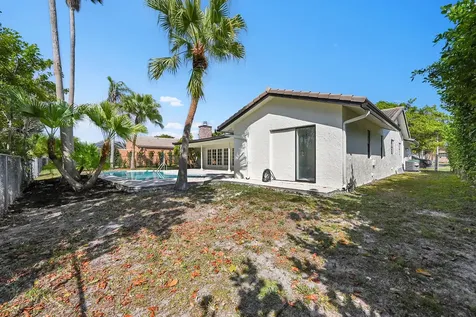 9000 Nw 21st Street Coral Springs FL 33071