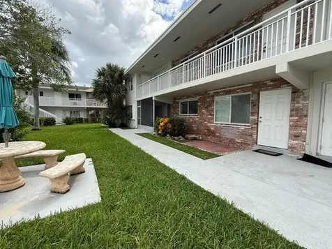 3850 NE 21st Way Lighthouse Point FL 33064