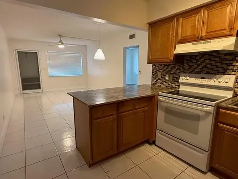 3850 NE 21st Way Lighthouse Point FL 33064