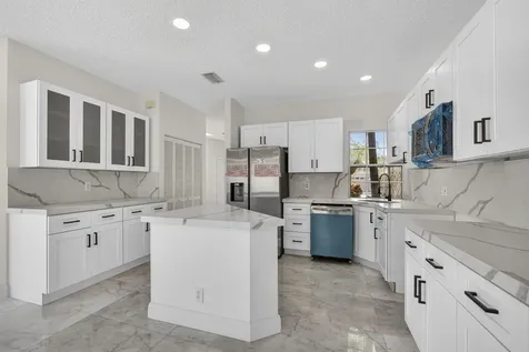 8 Via Sorrento Palm Beach Gardens FL 33418