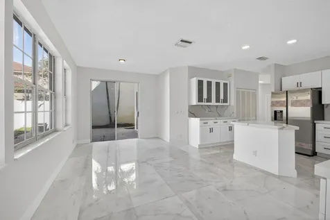 8 Via Sorrento Palm Beach Gardens FL 33418