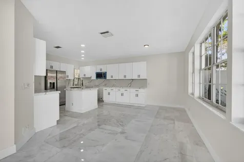 8 Via Sorrento Palm Beach Gardens FL 33418