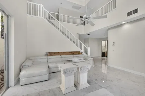 8 Via Sorrento Palm Beach Gardens FL 33418