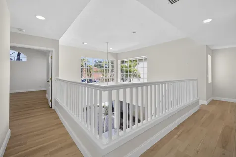 8 Via Sorrento Palm Beach Gardens FL 33418