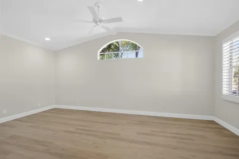 8 Via Sorrento Palm Beach Gardens FL 33418