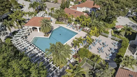 8 Via Sorrento Palm Beach Gardens FL 33418