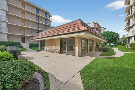 3200 S Ocean Boulevard Palm Beach FL 33480