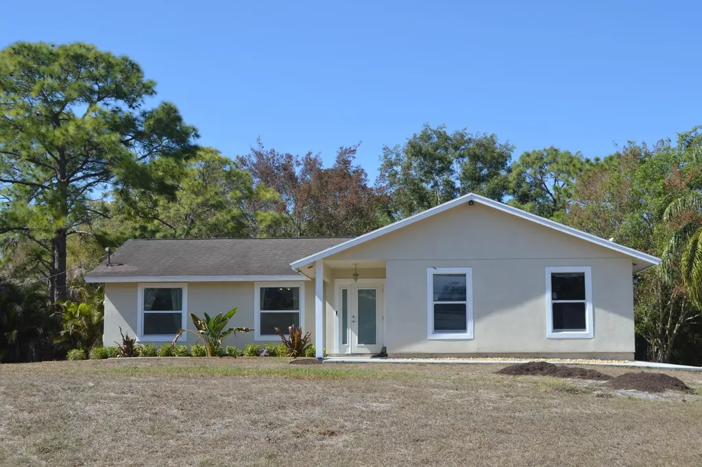 18019 43rd Road Loxahatchee FL 33470