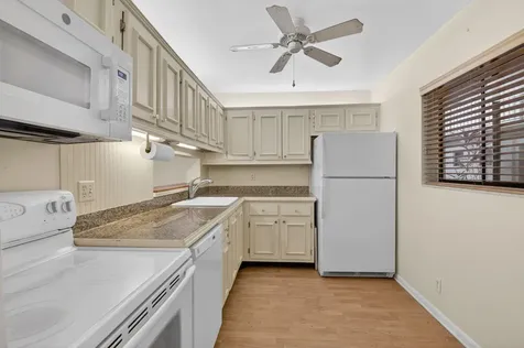 5190 Las Verdes Circle Delray Beach FL 33484