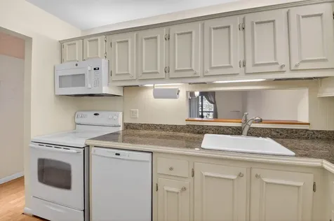 5190 Las Verdes Circle Delray Beach FL 33484