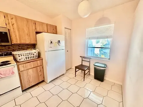 18587 Egret Way Boca Raton FL 33496