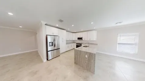 418 Easy Street Sebastian FL 32958