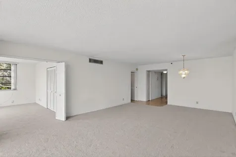 3507 Oaks Way Pompano Beach FL 33069